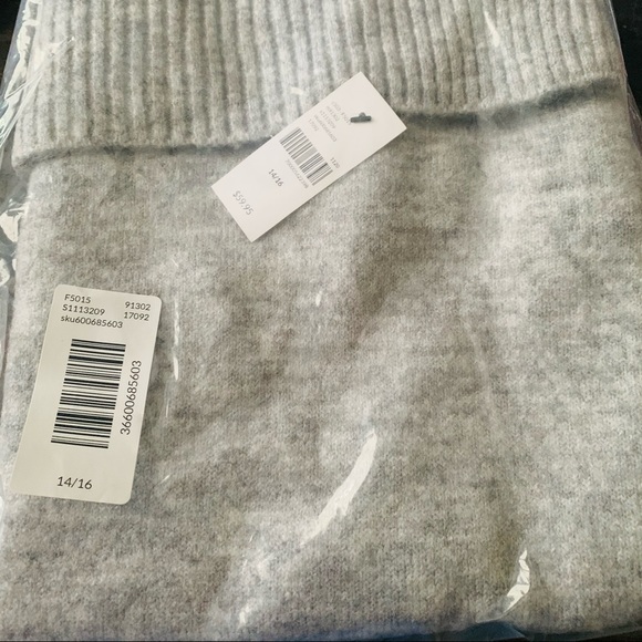 LaneBryant Cowl Neck Tunic Sweater NWT 14/16 18/20 - Picture 2 of 2